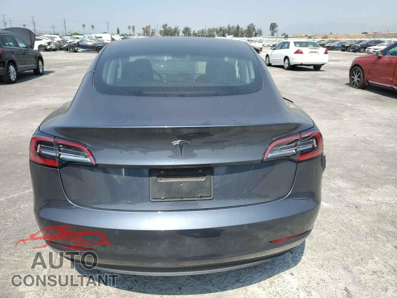 TESLA MODEL 3 2020 - 5YJ3E1EA5LF644301