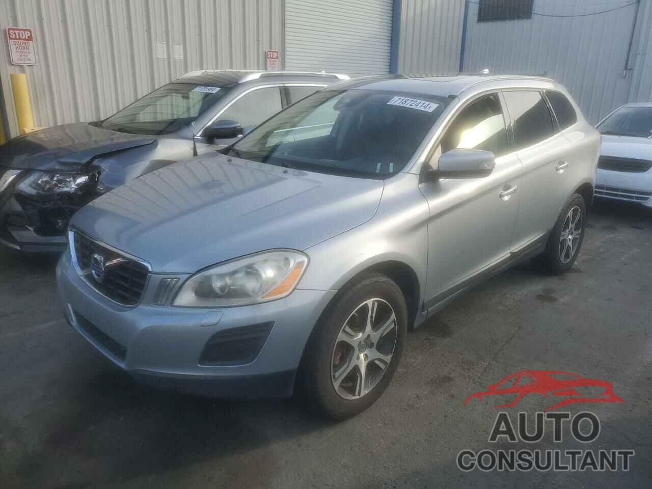 VOLVO XC60 2012 - YV4902DZ9C2244540