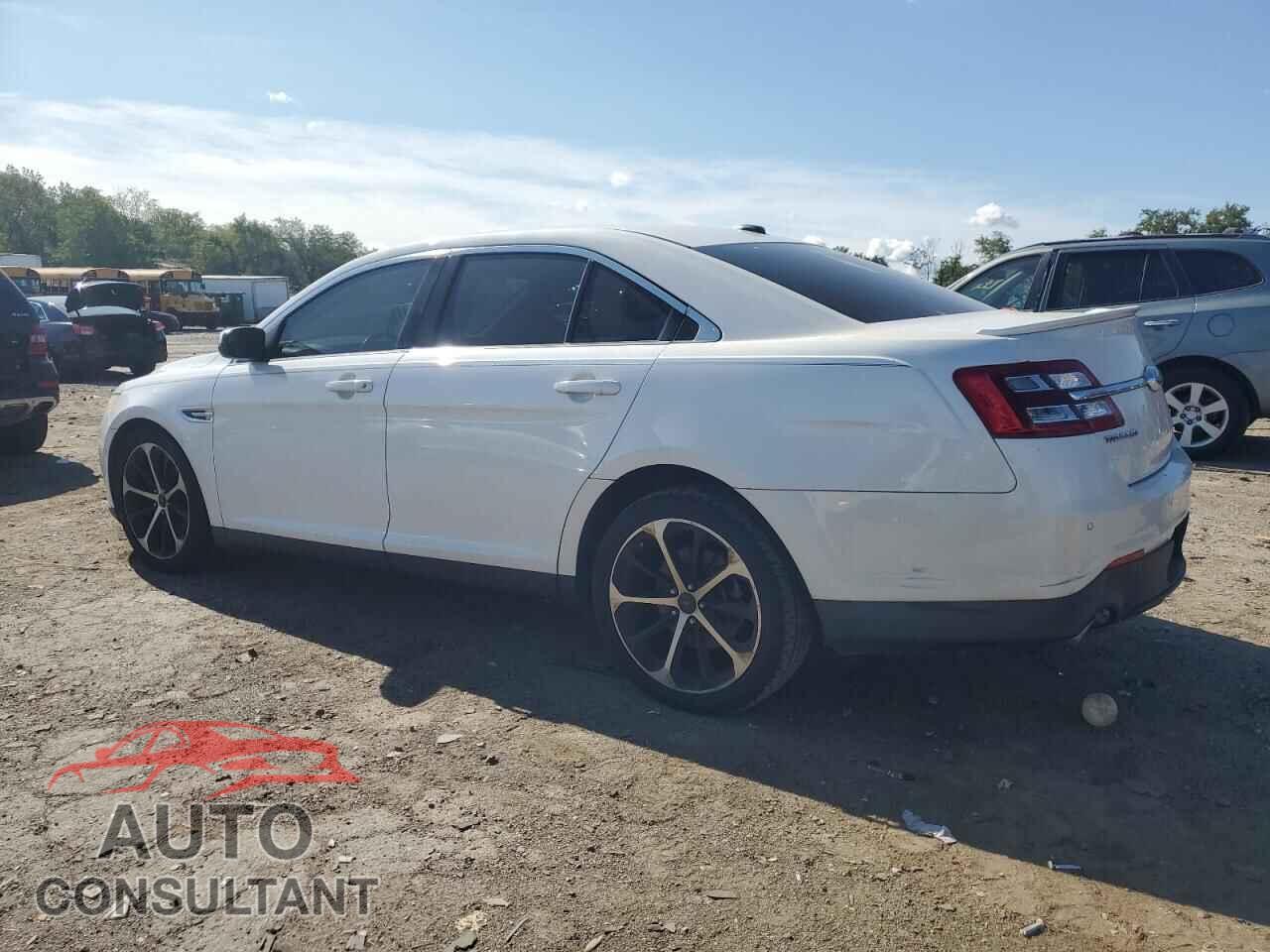 FORD TAURUS 2014 - 1FAHP2E82EG173869
