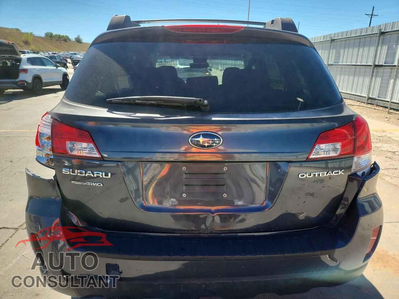 SUBARU OUTBACK 2013 - 4S4BRCCC6D3281775