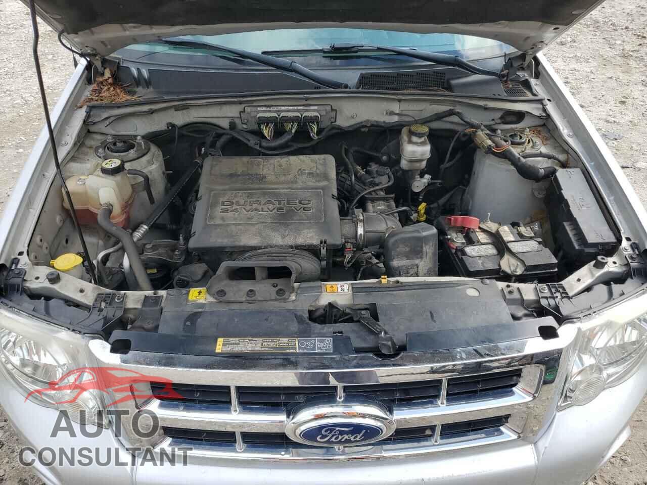 FORD ESCAPE 2011 - 1FMCU9DG3BKC58433