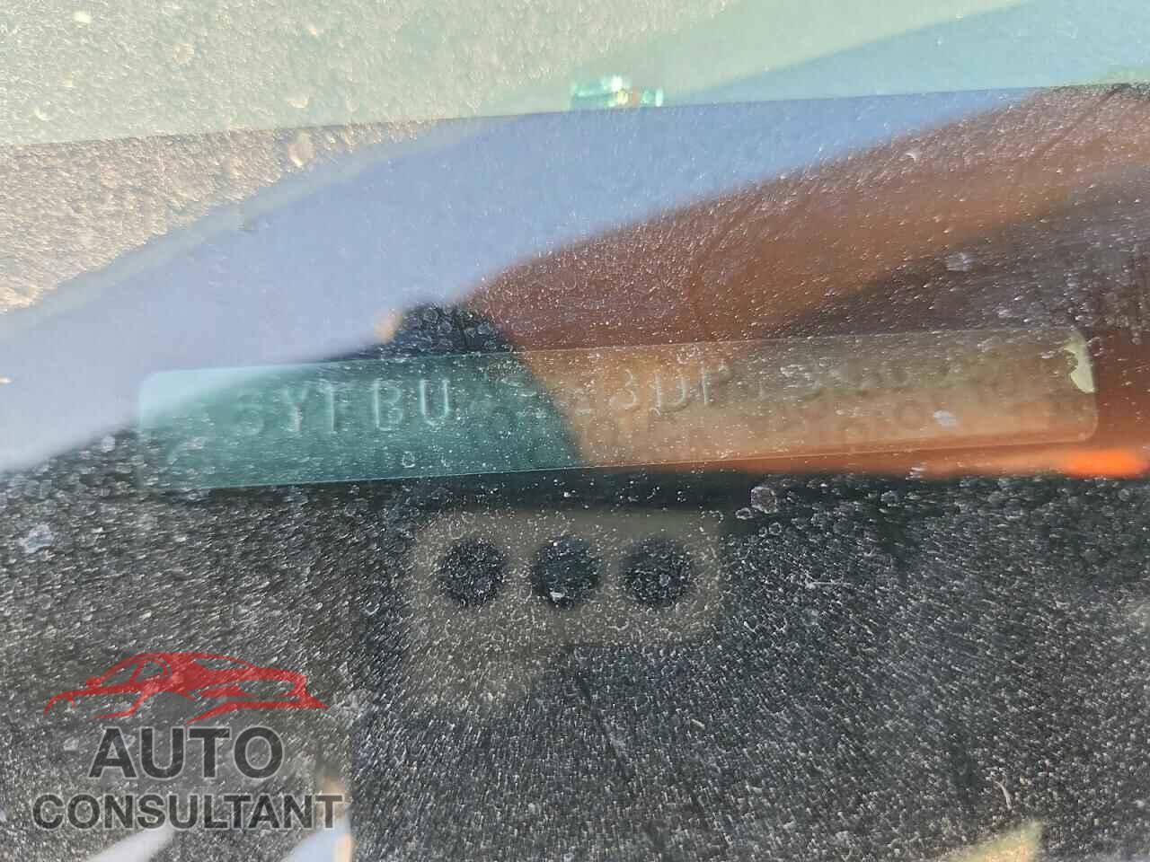 TOYOTA COROLLA 2013 - 5YFBU4EE3DP196696