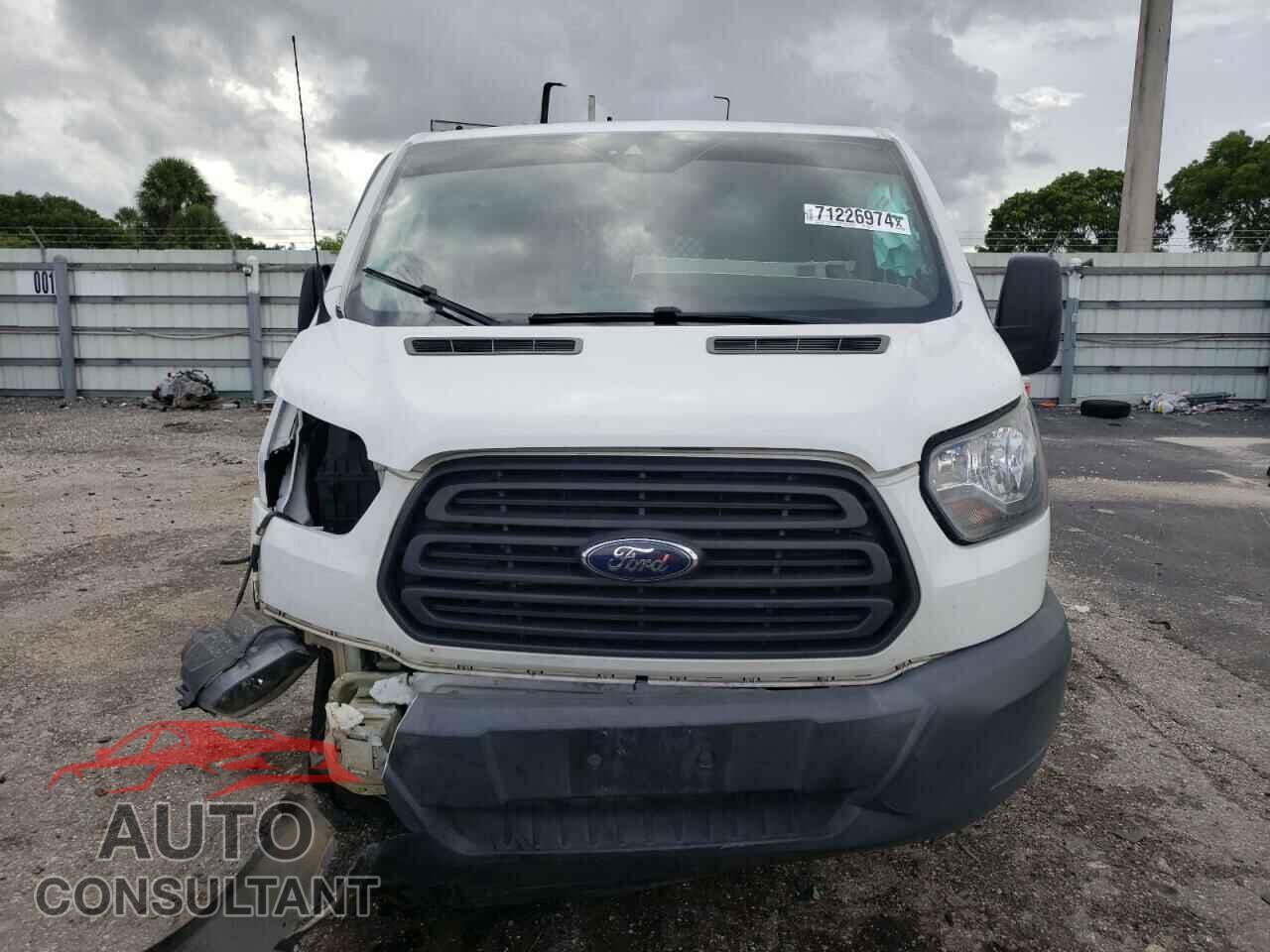 FORD TRANSIT 2018 - 1FTYR2ZM5JKA86549
