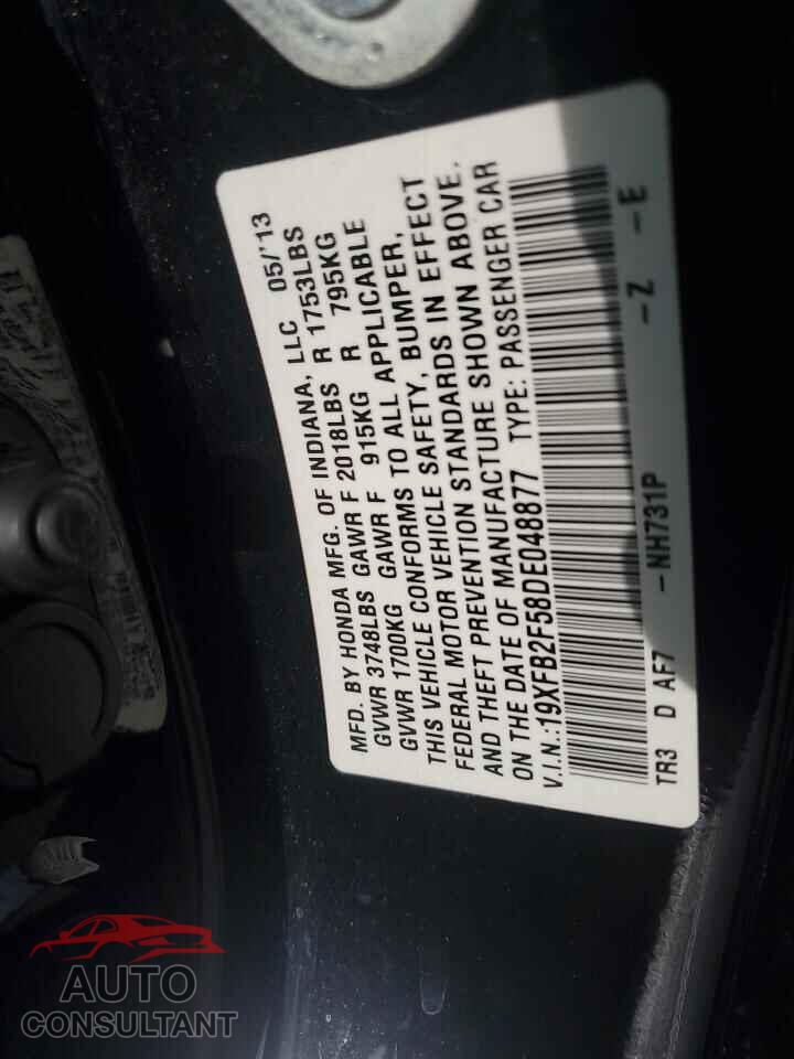 HONDA CIVIC 2013 - 19XFB2F58DE048877