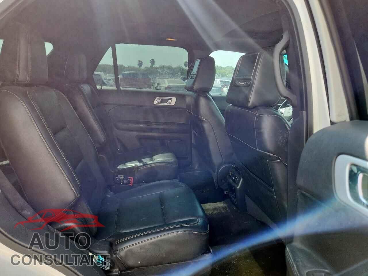 FORD EXPLORER 2015 - 1FM5K8GT4FGA69042
