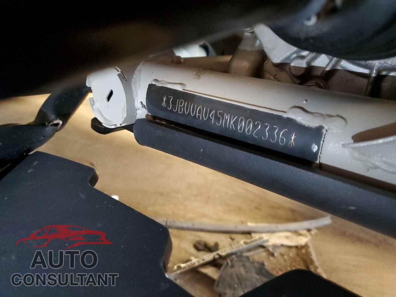 CAN-AM SIDEBYSIDE 2021 - 3JBVVAV45MK002336