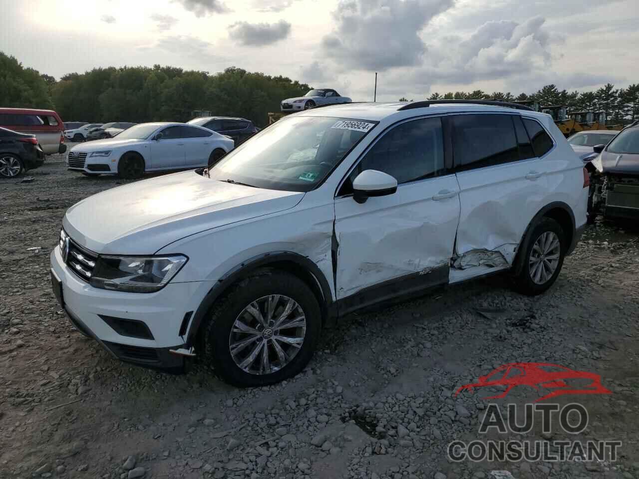 VOLKSWAGEN TIGUAN 2018 - 3VV2B7AX3JM130362