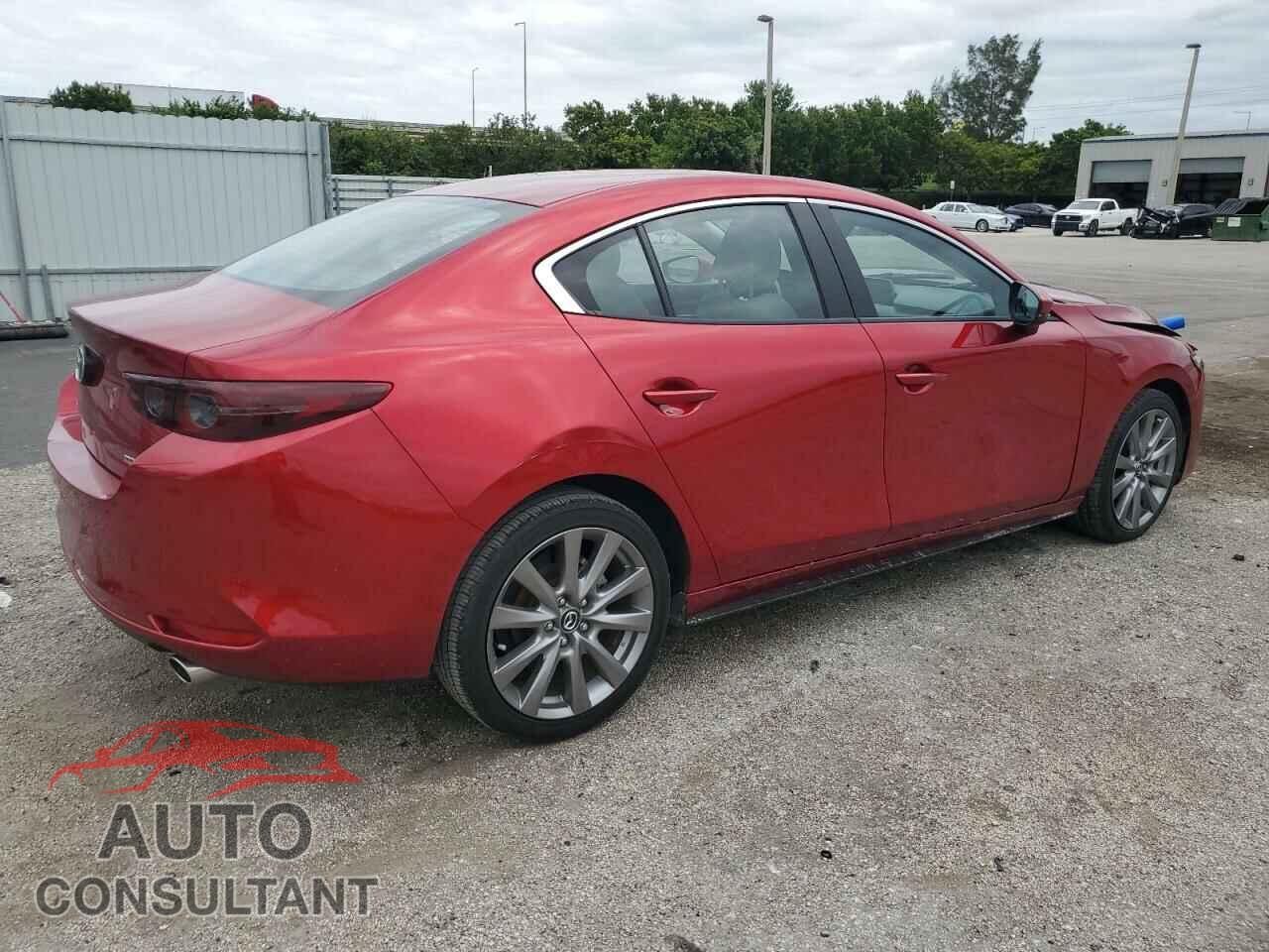 MAZDA 3 2021 - JM1BPACL0M1325845