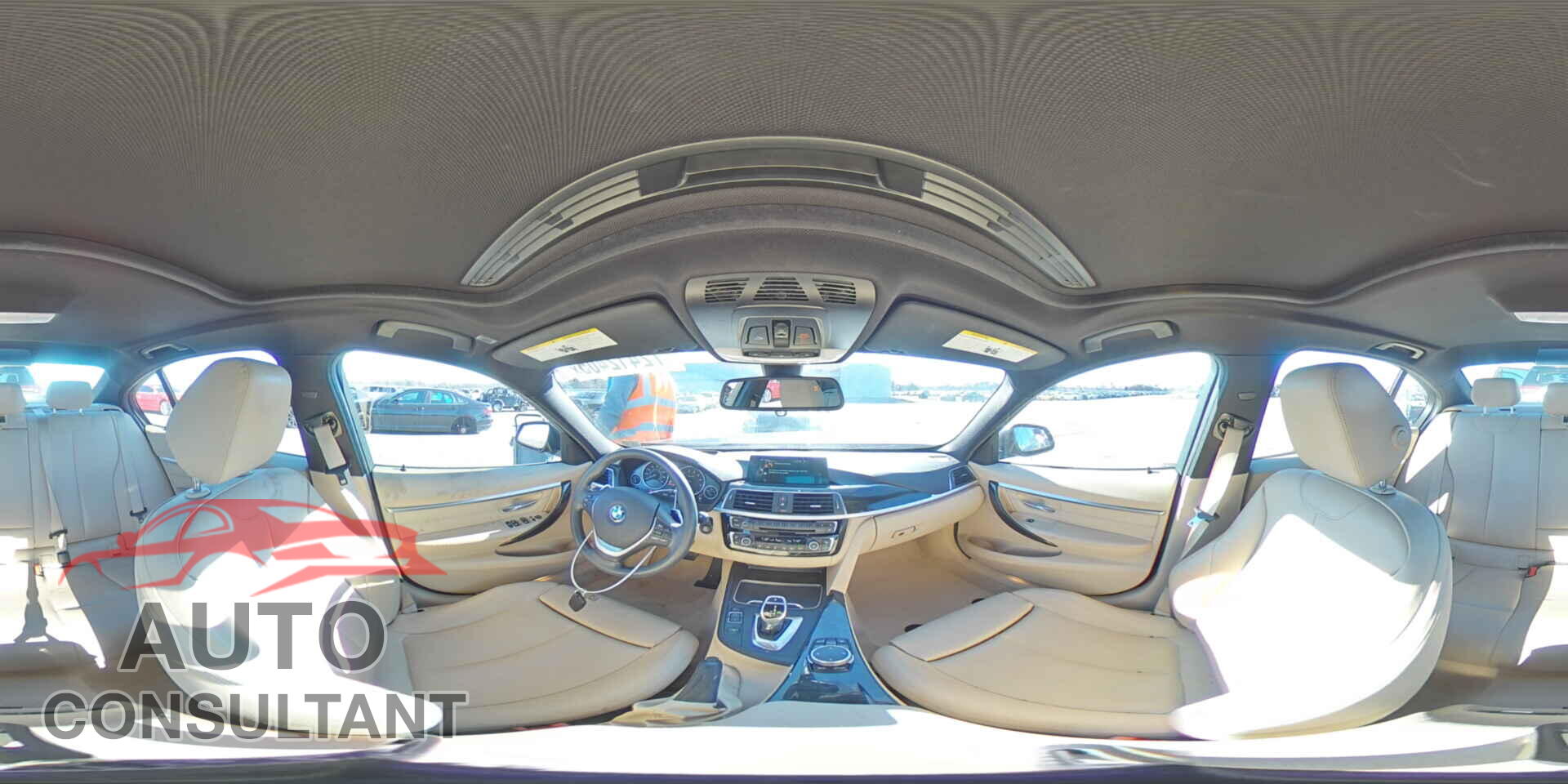 BMW 3 SERIES 2016 - WBA8E3G56GNU01196