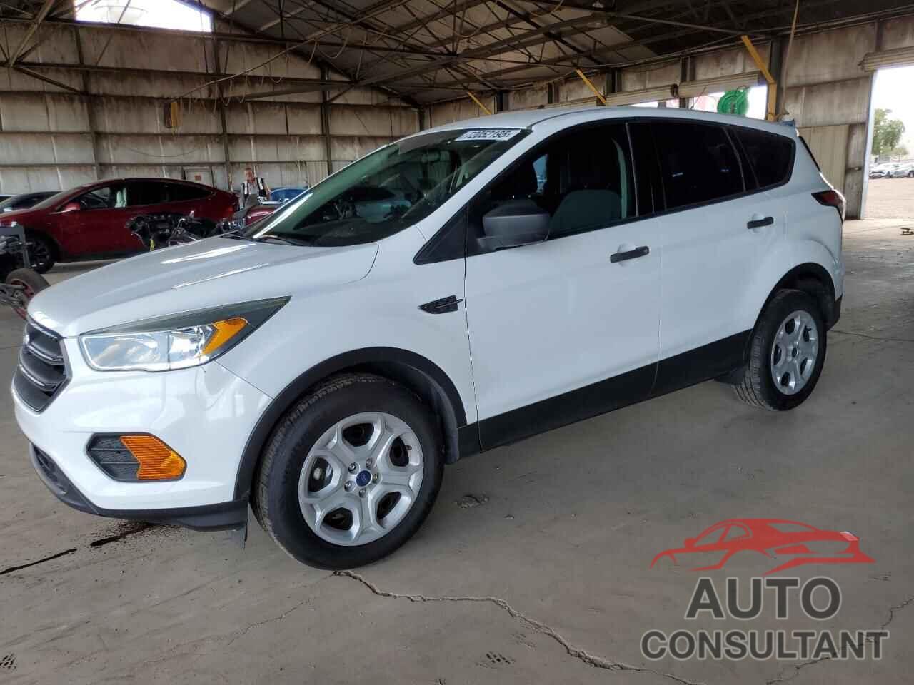 FORD ESCAPE 2017 - 1FMCU0F75HUD12305