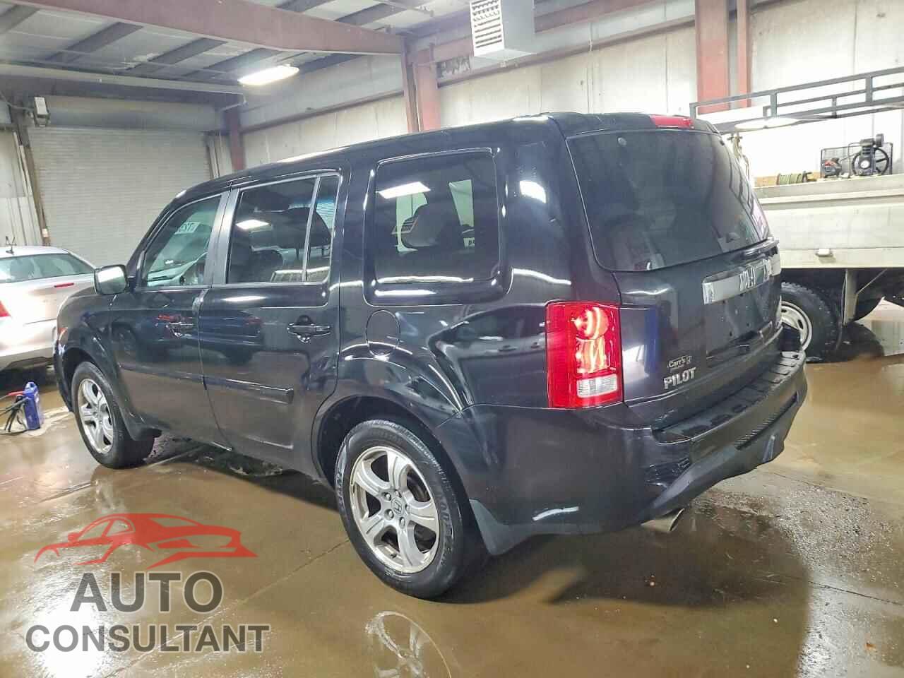 HONDA PILOT 2012 - 5FNYF4H57CB061795