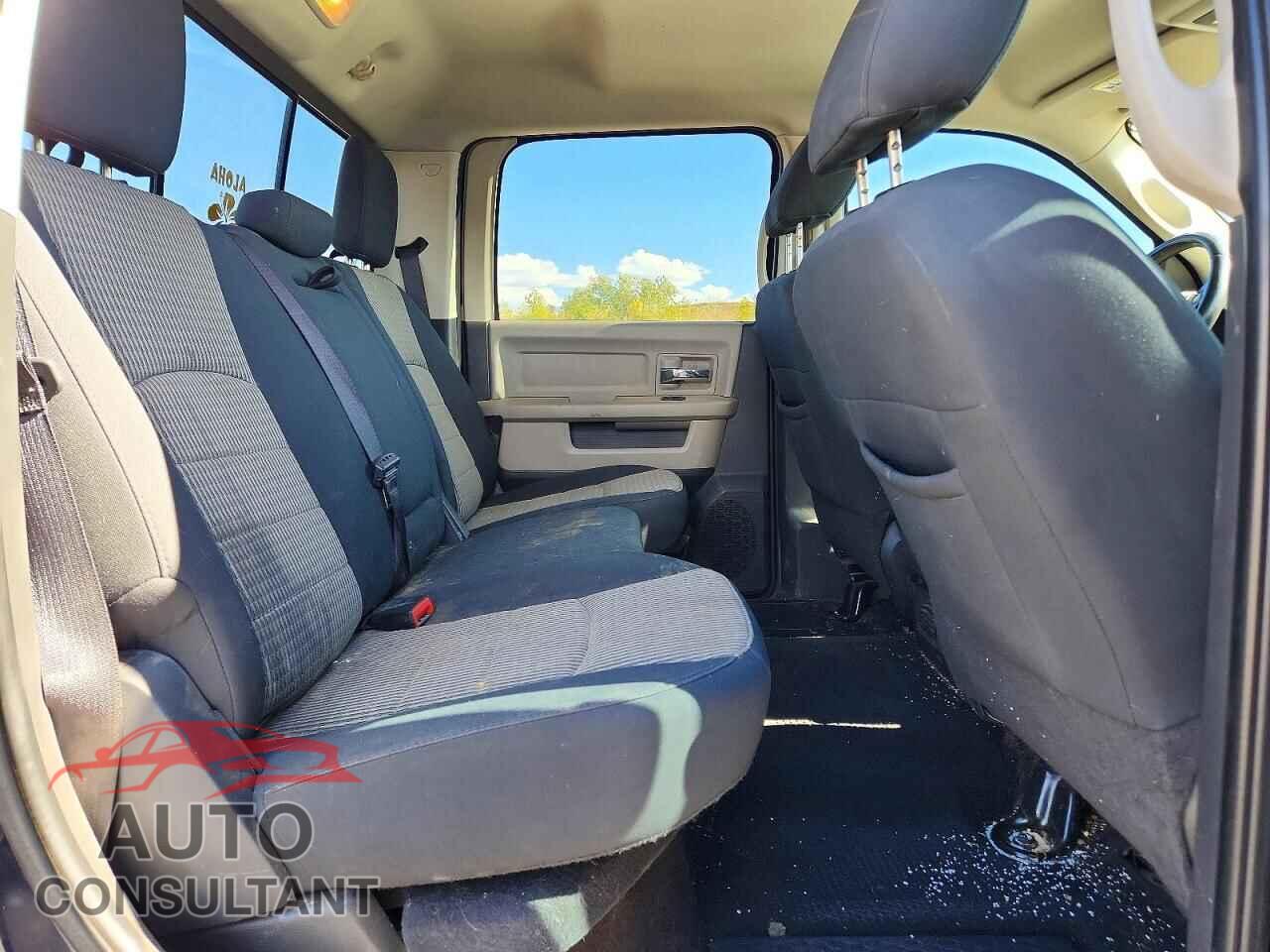 DODGE RAM 1500 2012 - 1C6RD7LTXCS167735