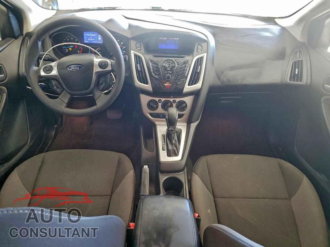 FORD FOCUS 2013 - 1FADP3F22DL111912