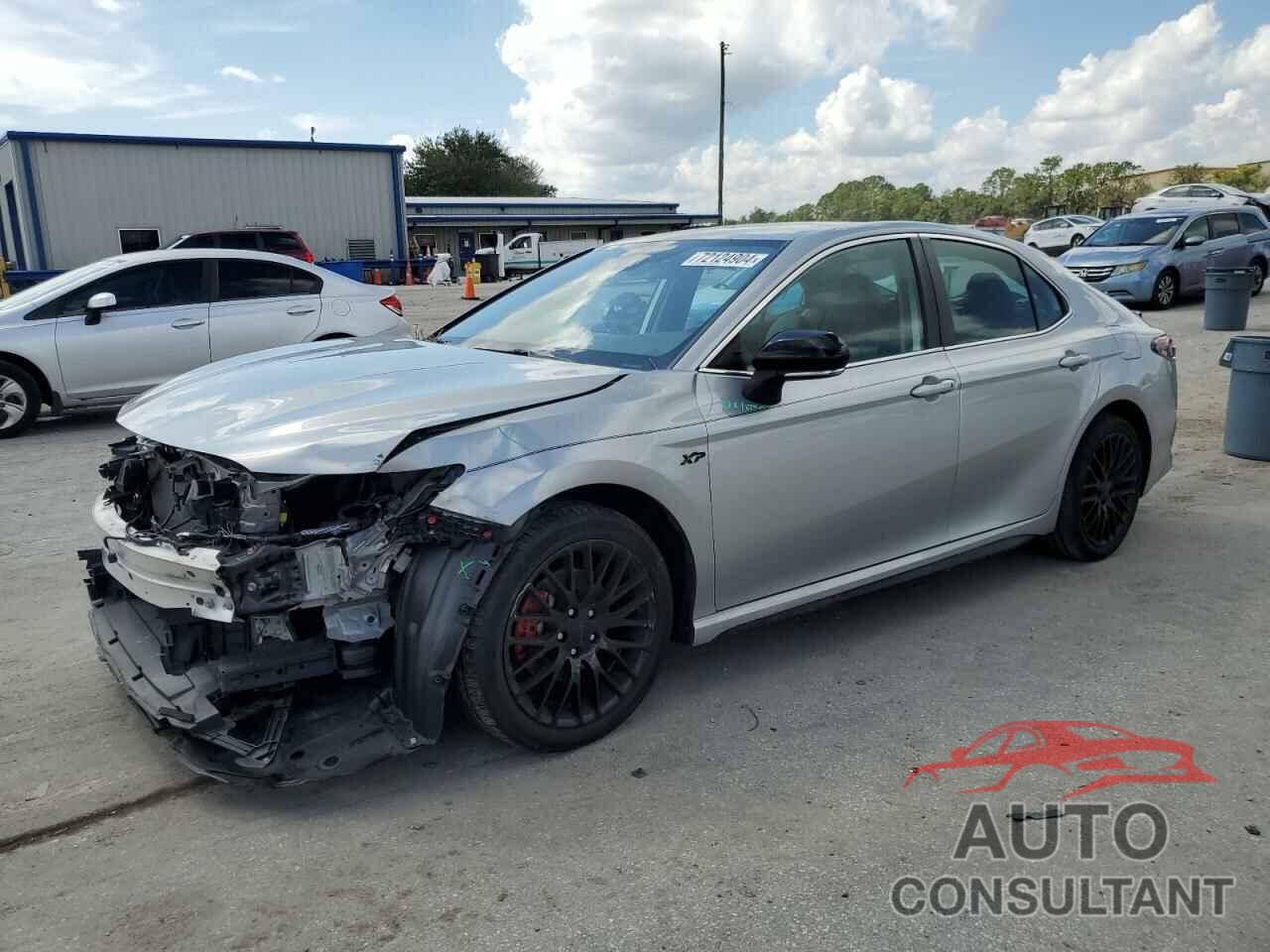 TOYOTA CAMRY 2022 - 4T1G11AK2NU695918