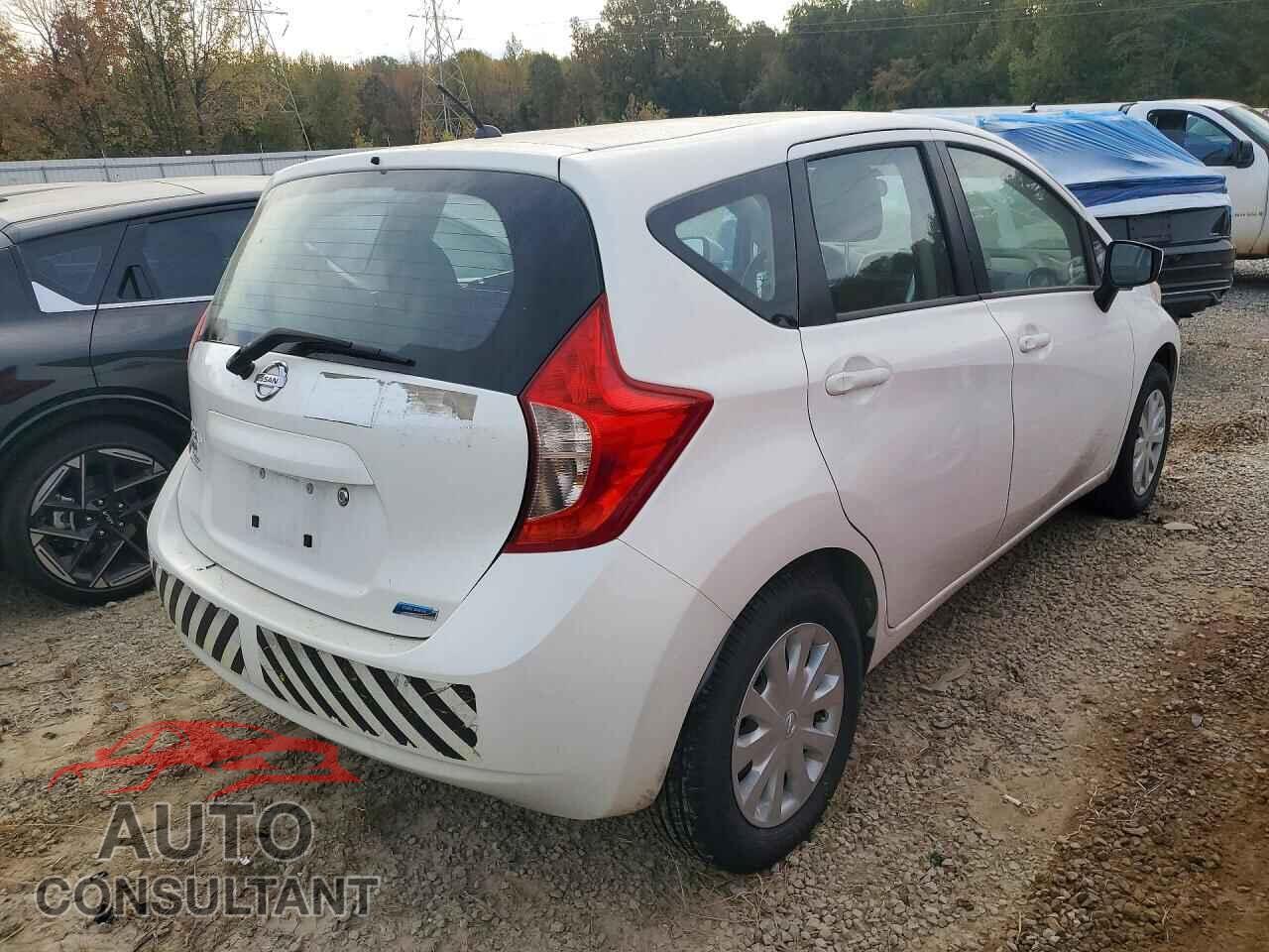NISSAN VERSA 2015 - 3N1CE2CP2FL376085