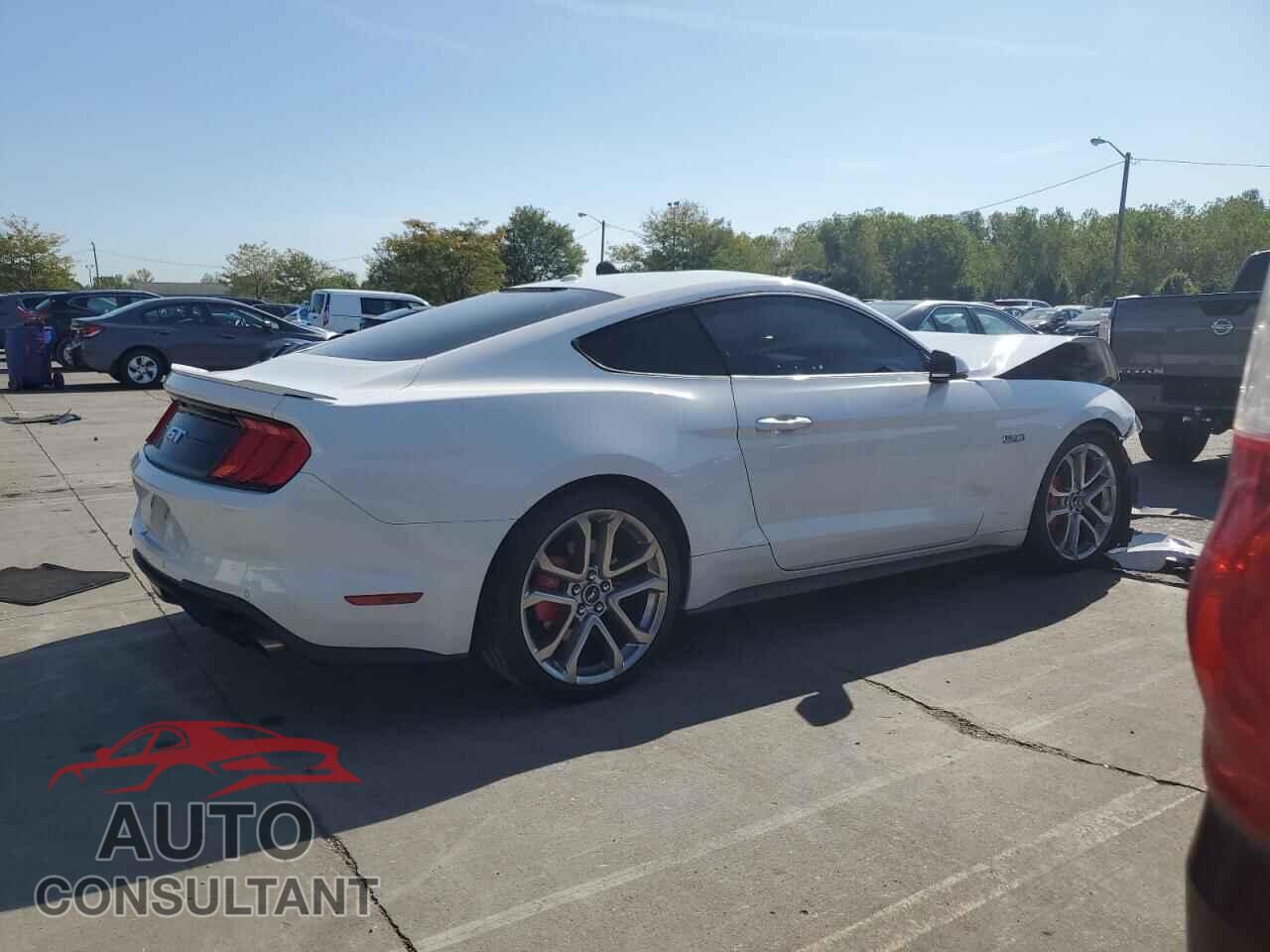 FORD MUSTANG 2018 - 1FA6P8CF1J5132005