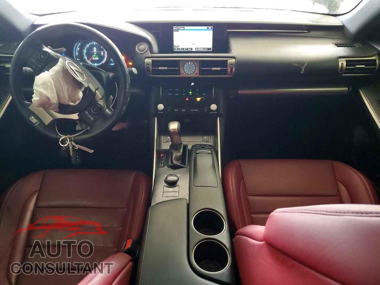 LEXUS IS 2014 - JTHBE1D28E5009212