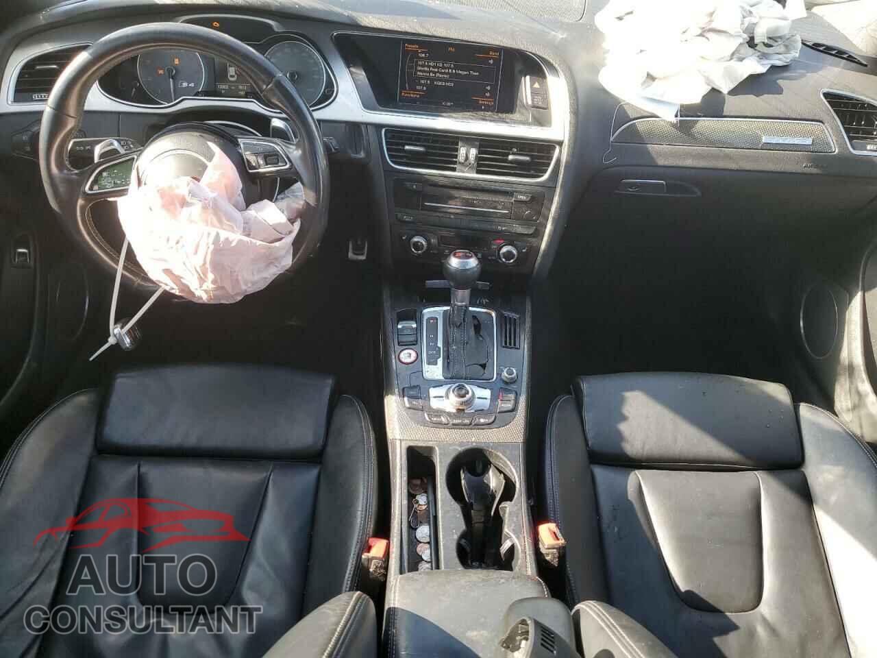 AUDI S4/RS4 2015 - WAUBGAFL1FA123656