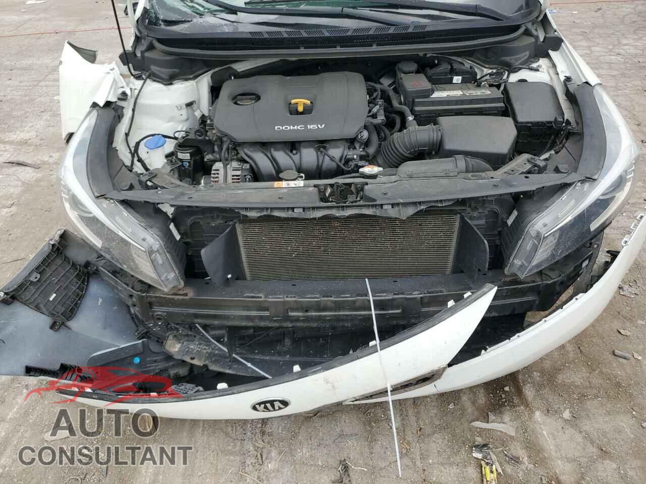 KIA FORTE 2017 - 3KPFL4A7XHE033692