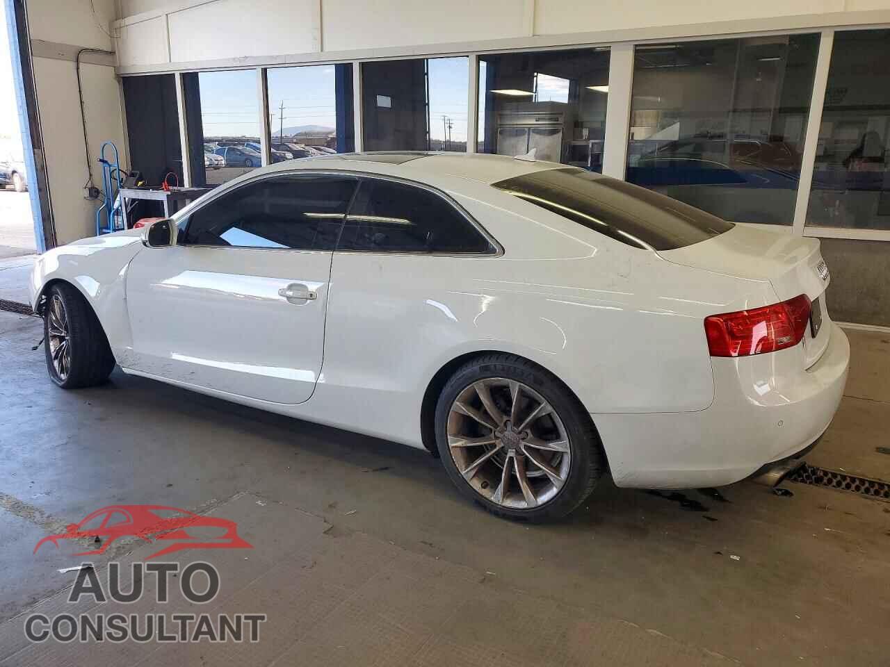 AUDI A5 2013 - WAULFAFR0DA054631