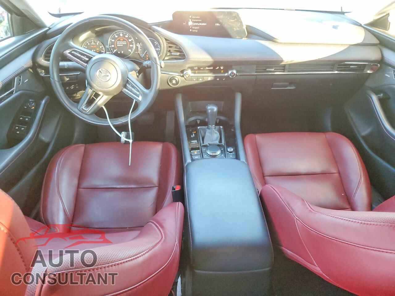 MAZDA 3 2023 - 3MZBPACM3PM372574