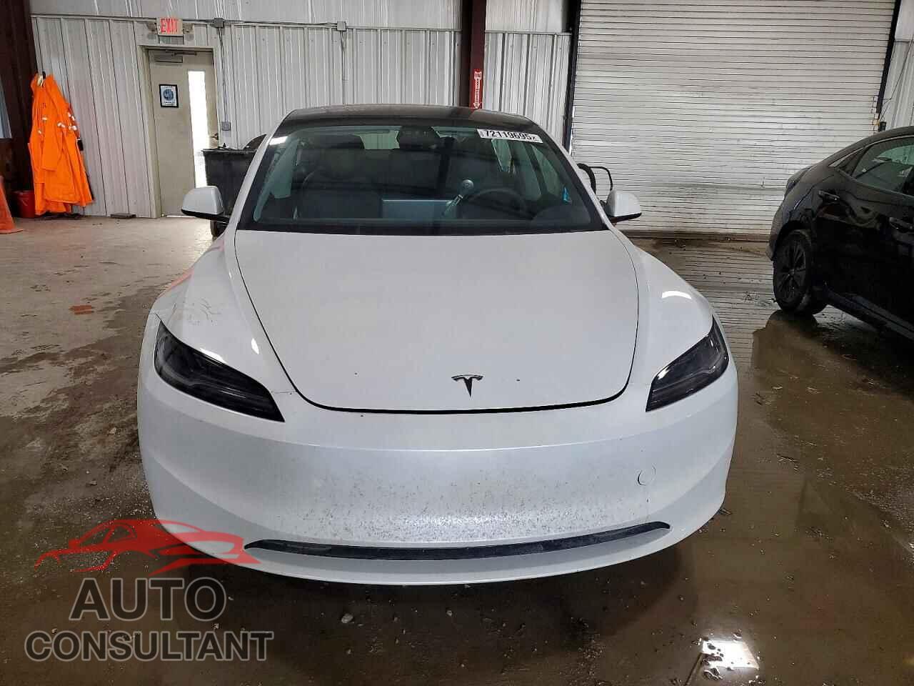 TESLA MODEL 3 2024 - 5YJ3E1EB7RF823165