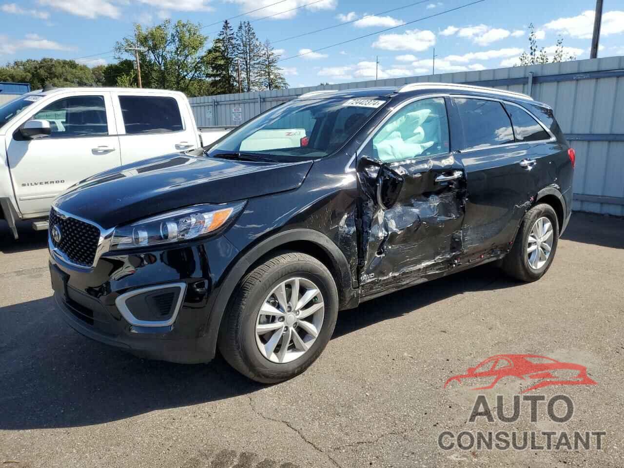 KIA SORENTO 2018 - 5XYPGDA30JG415311