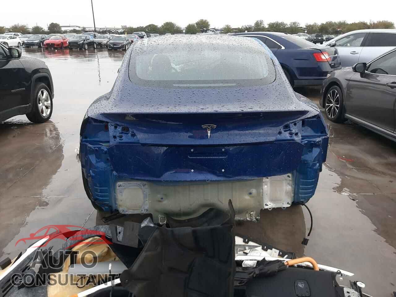 TESLA MODEL 3 2018 - 5YJ3E1EA6JF160134