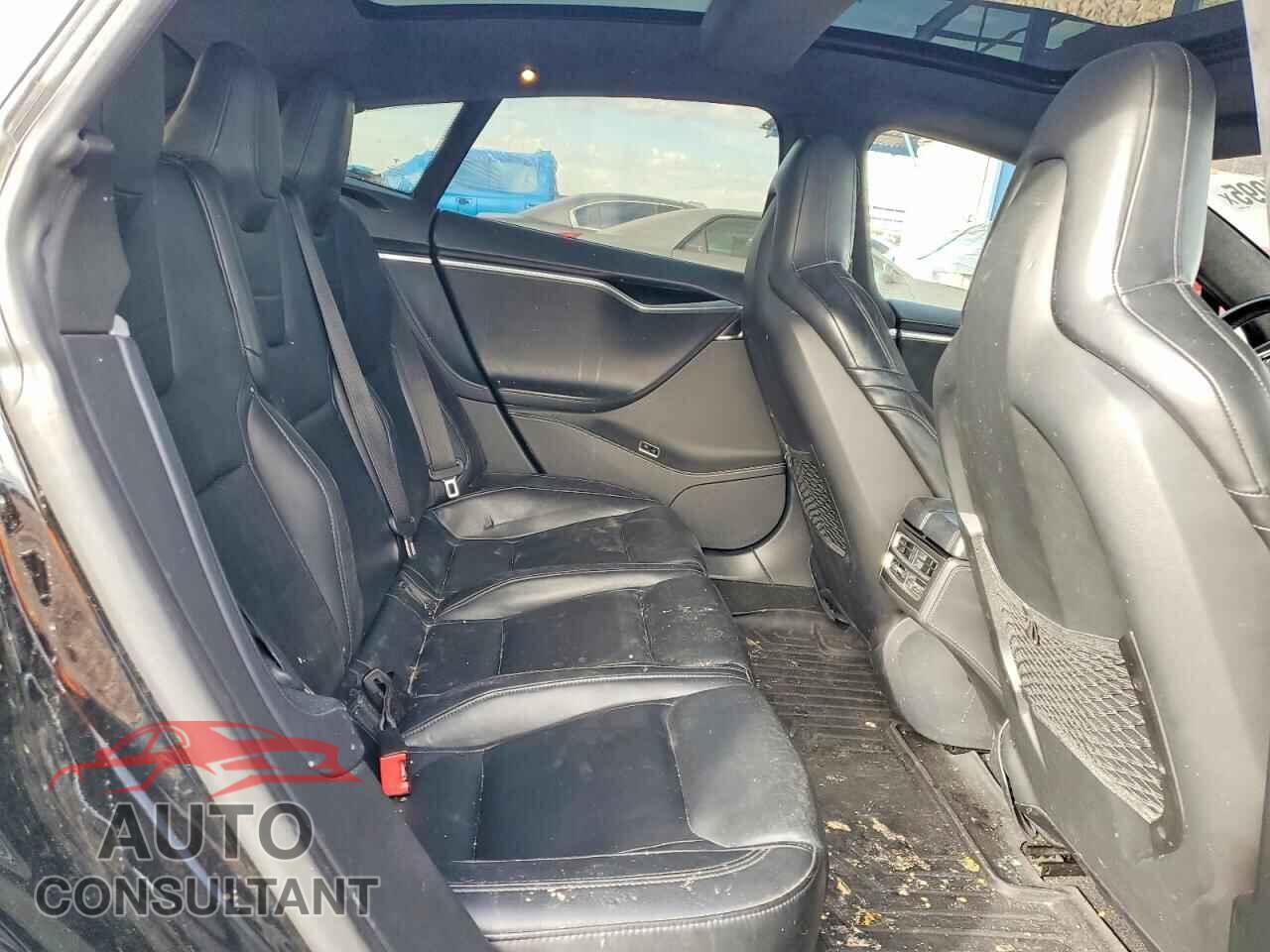 TESLA MODEL S 2014 - 5YJSA1H21EFP62246