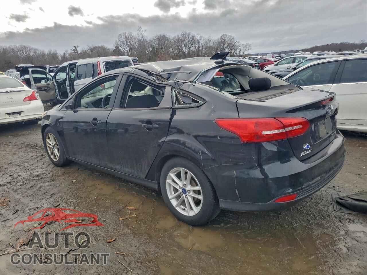 FORD FOCUS 2017 - 1FADP3F22HL316474