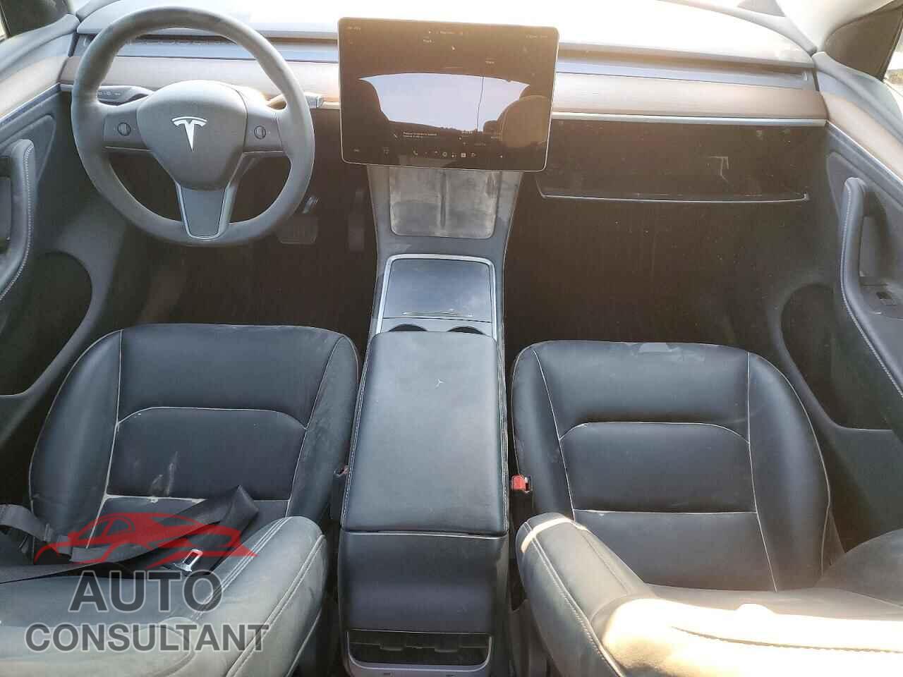 TESLA MODEL Y 2023 - 7SAYGDEE6PA165525