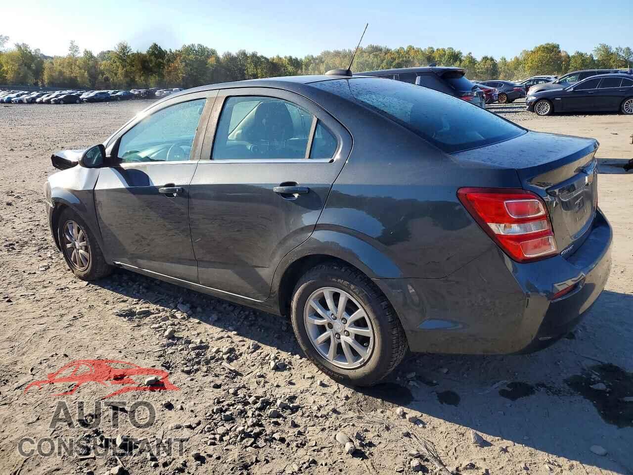 CHEVROLET SONIC 2017 - 1G1JD5SG2H4132626