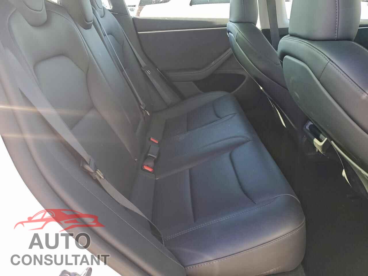 TESLA MODEL 3 2025 - 5YJ3E1EB4SF003485