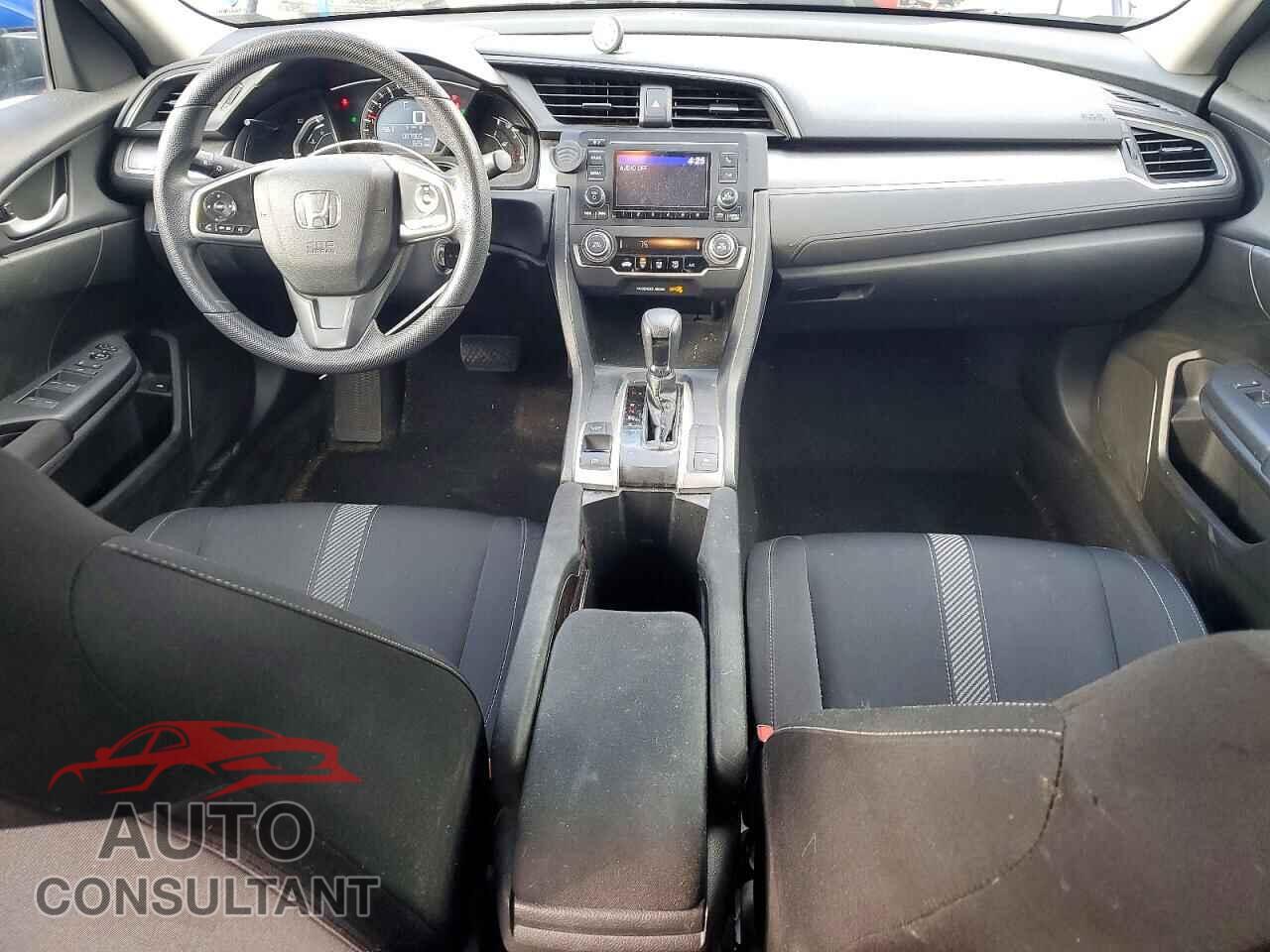 HONDA CIVIC 2017 - 2HGFC2F52HH535744