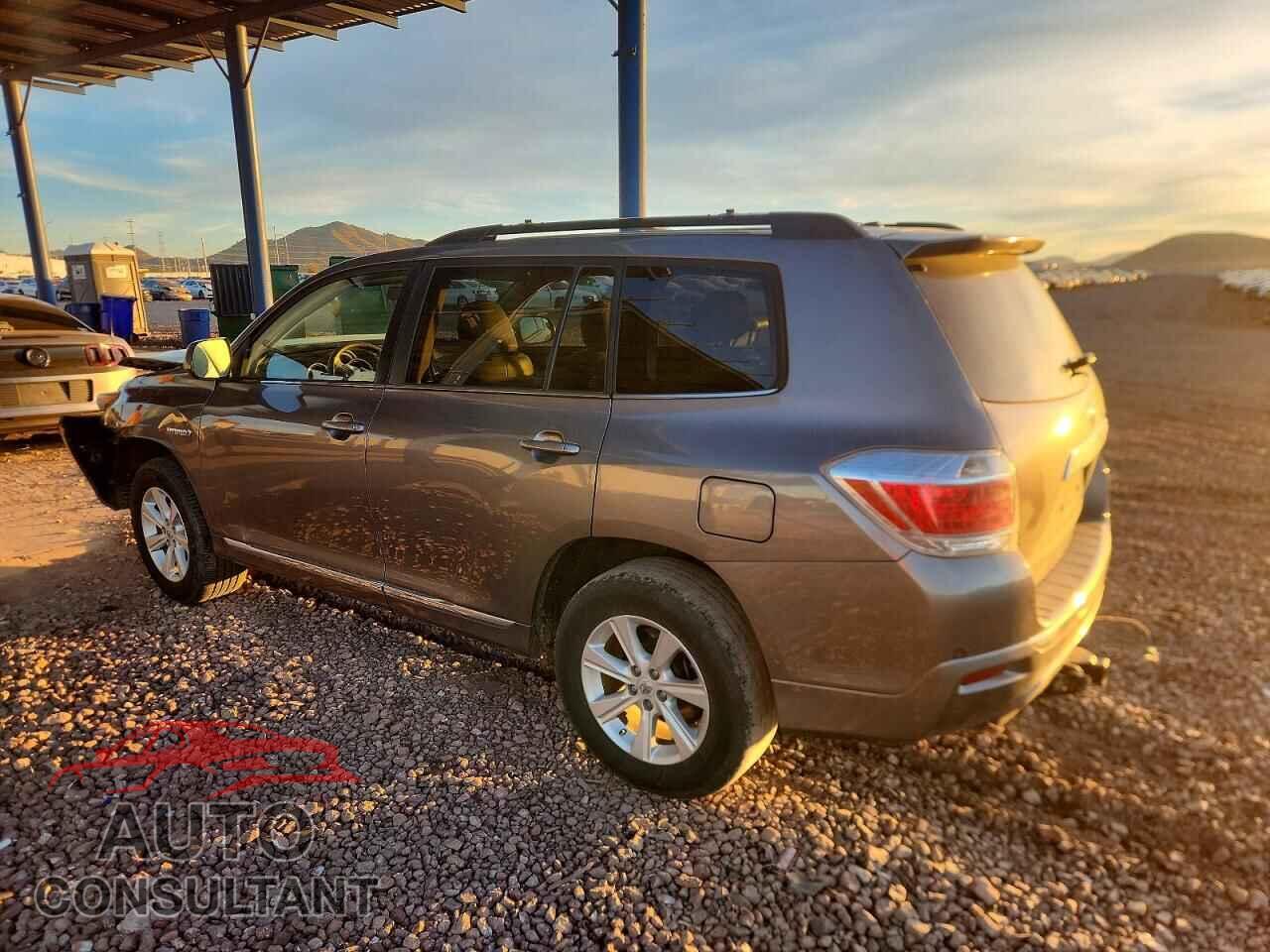 TOYOTA HIGHLANDER 2013 - JTEBC3EH8D2016078