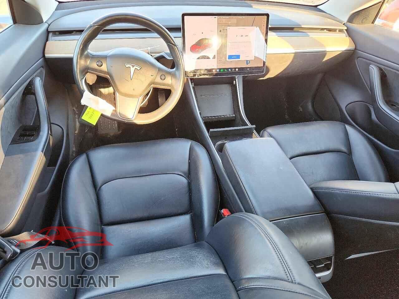 TESLA MODEL 3 2018 - 5YJ3E1EAXJF050137
