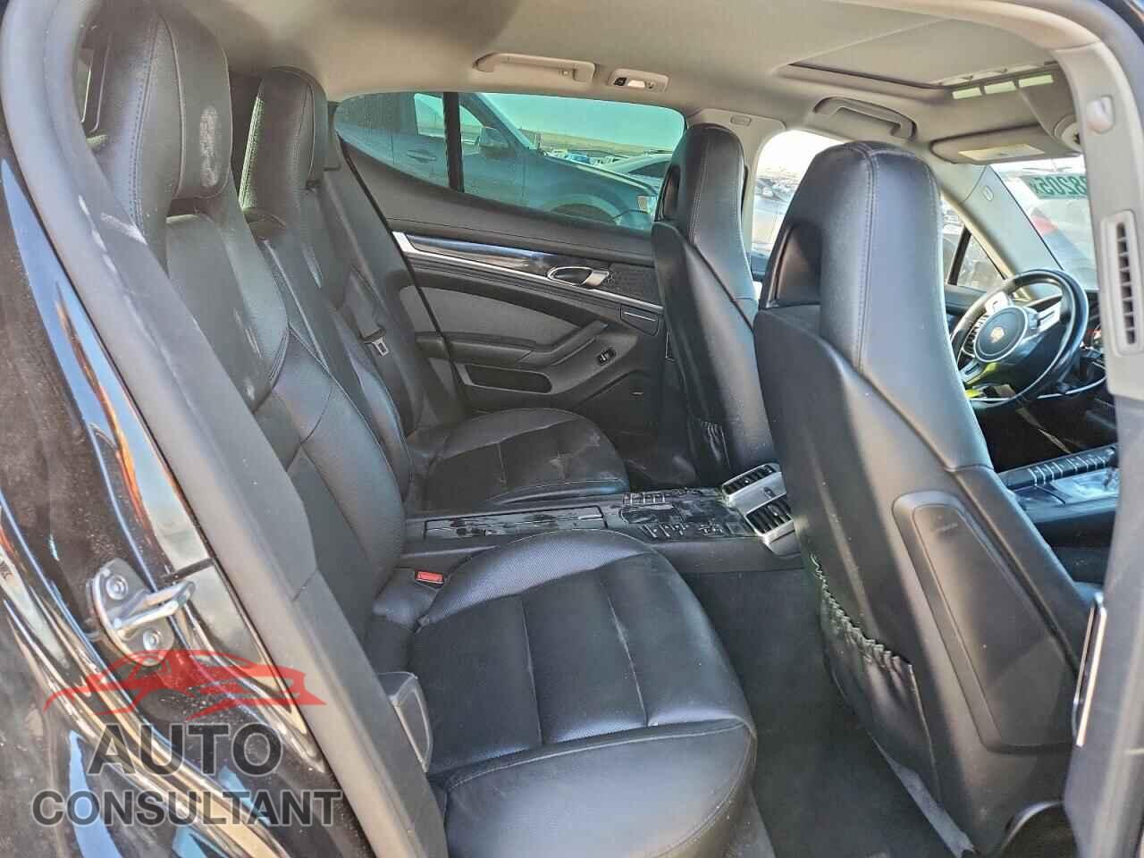 PORSCHE PANAMERA 2015 - WP0AA2A73FL006861
