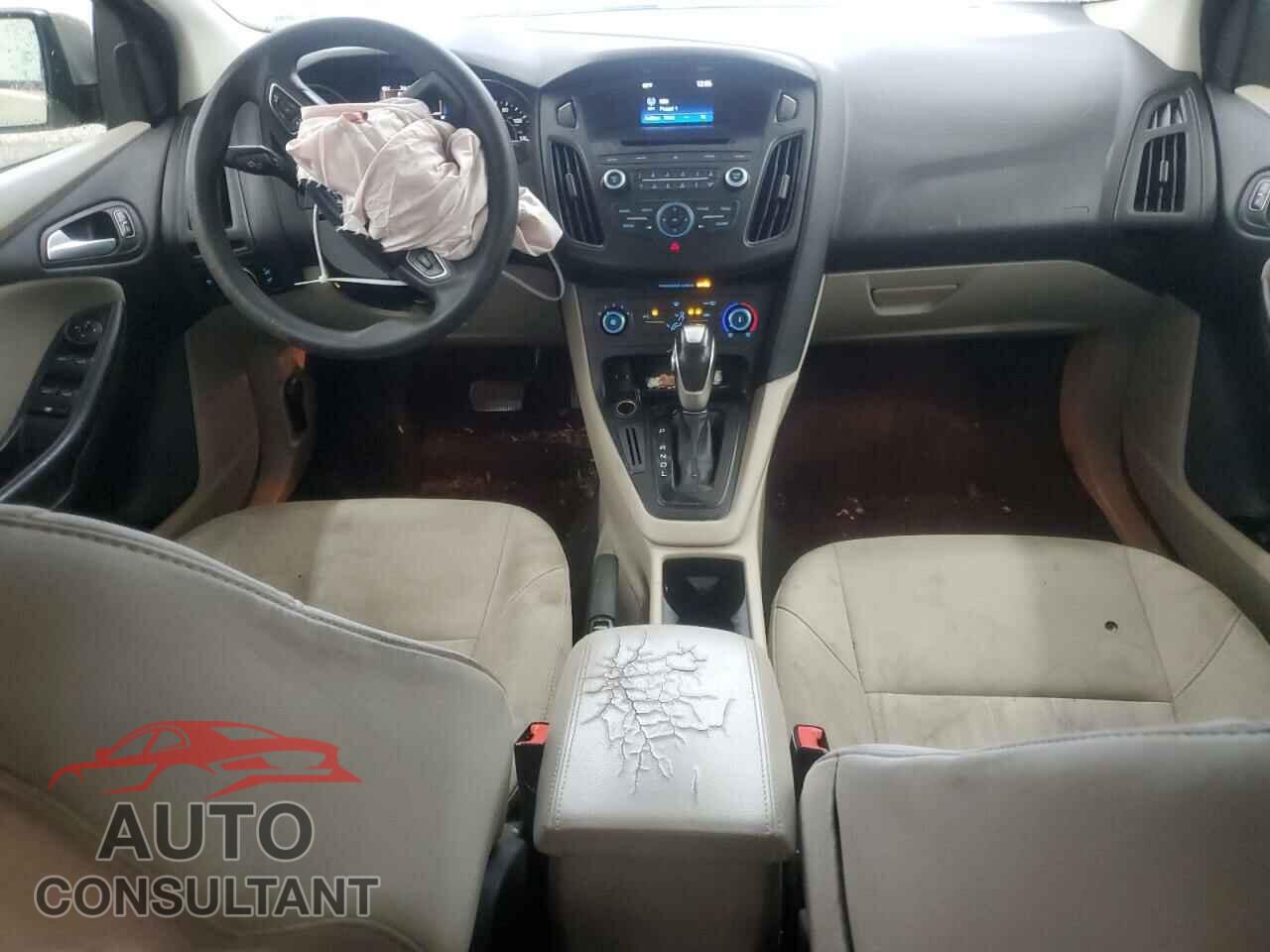 FORD FOCUS 2016 - 1FADP3F2XGL355148