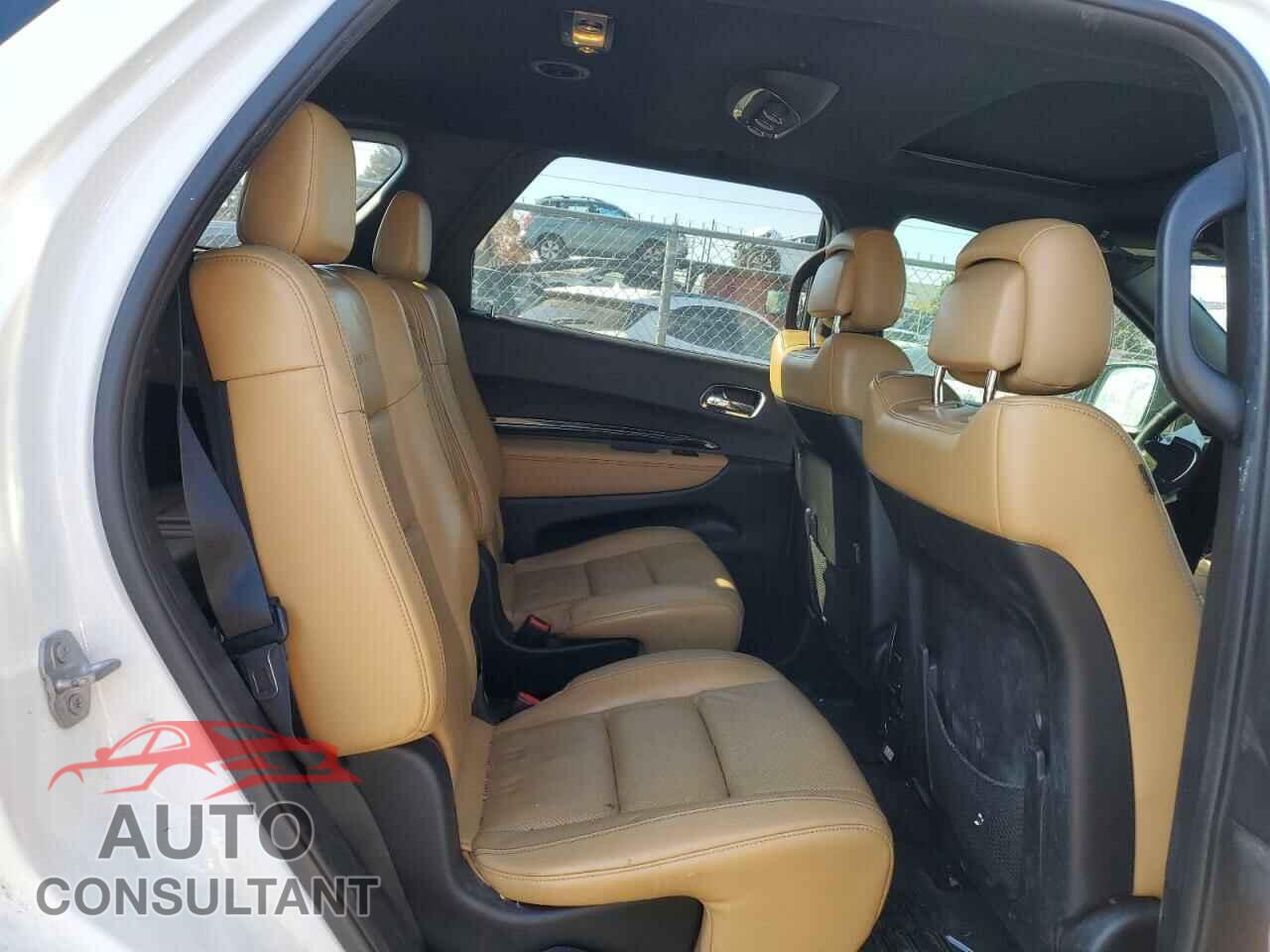 DODGE DURANGO 2015 - 1C4RDJEG4FC881011