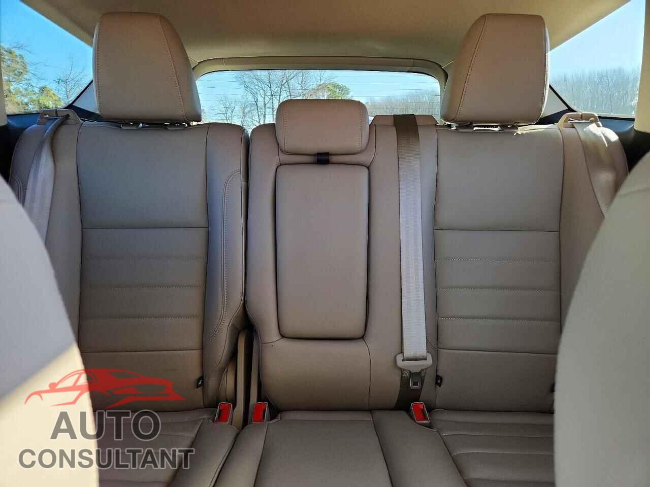 FORD ESCAPE 2016 - 1FMCU0J90GUA81630