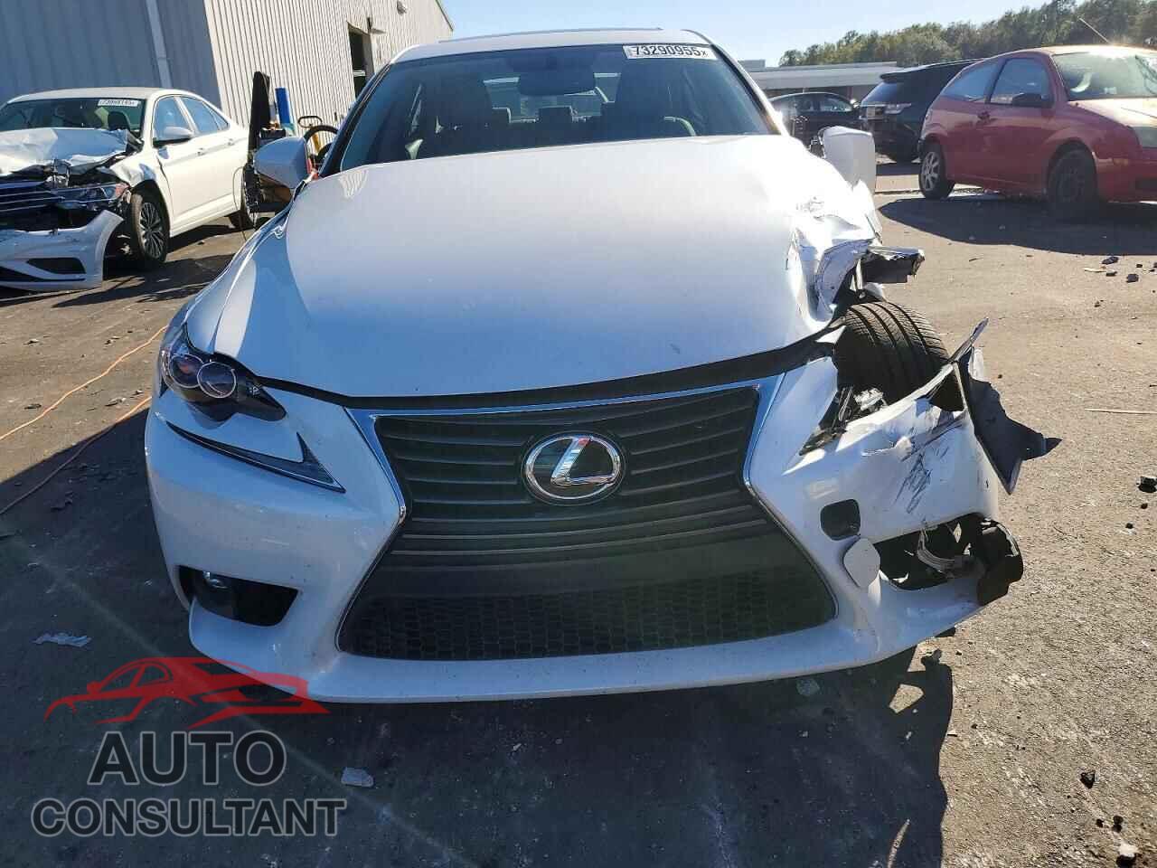 LEXUS IS 2016 - JTHBA1D22G5016168