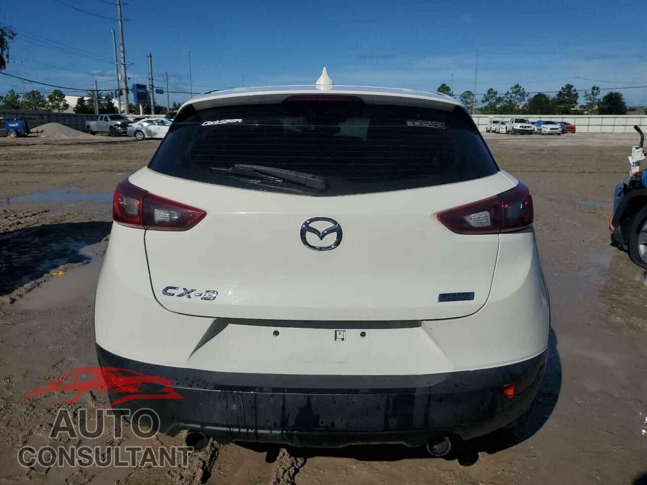 MAZDA CX-3 2018 - JM1DKDB74J0308559