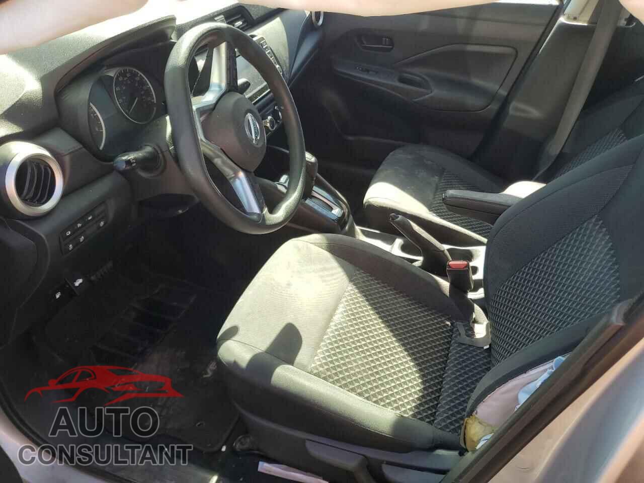NISSAN VERSA 2020 - 3N1CN8DV2LL881863
