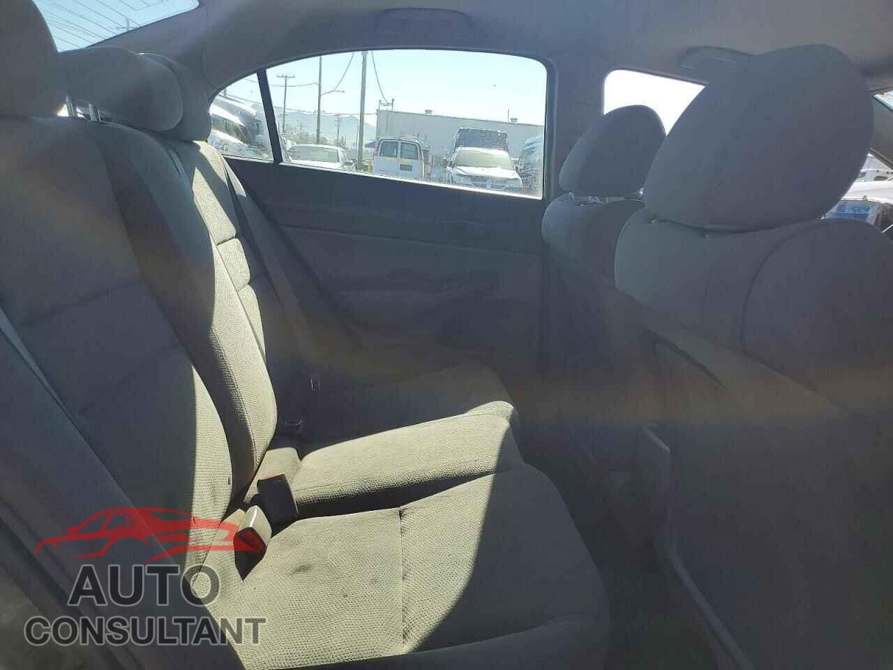 HONDA CIVIC 2011 - 19XFA1F30BE042127