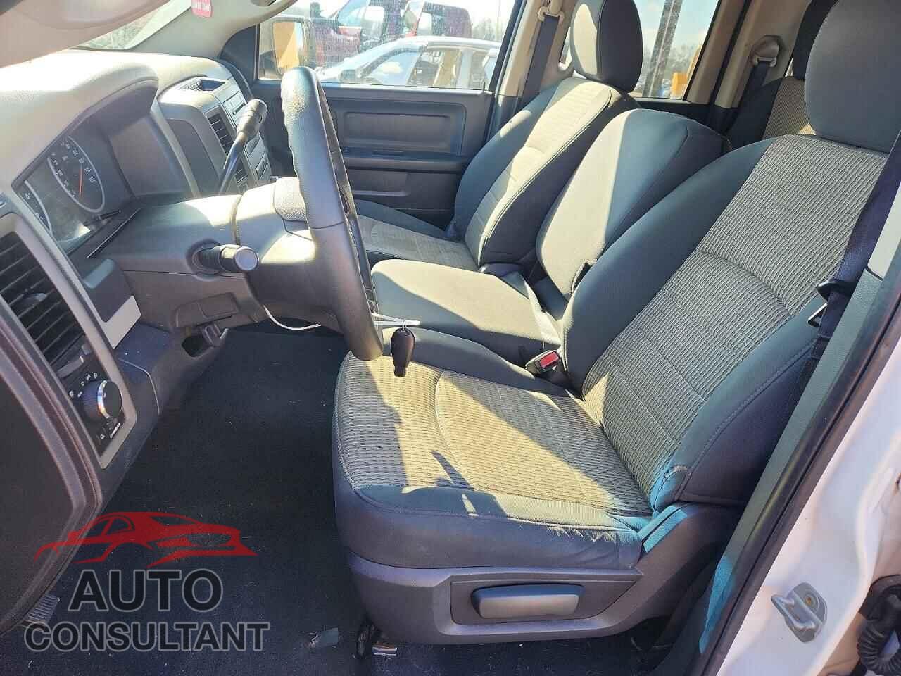DODGE RAM 1500 2012 - 1C6RD6FK8CS200423