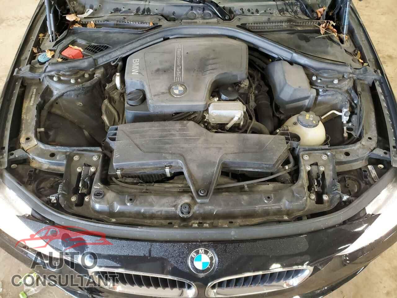BMW 3 SERIES 2016 - WBA8E3C54GK504835
