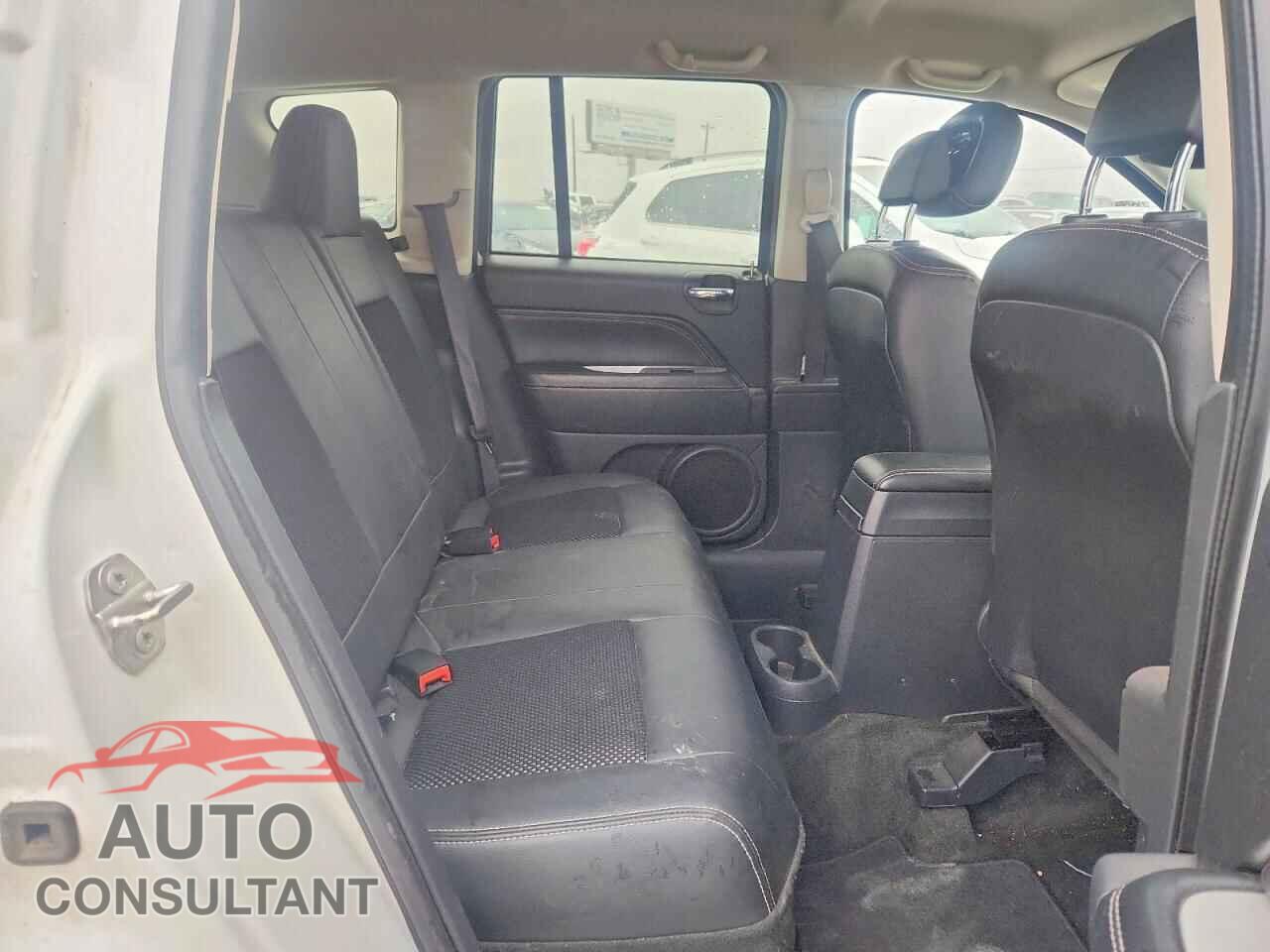 JEEP COMPASS 2017 - 1C4NJCEA1HD115197