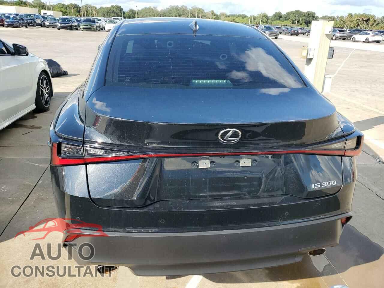 LEXUS IS 2024 - JTHCA1D22R5129223