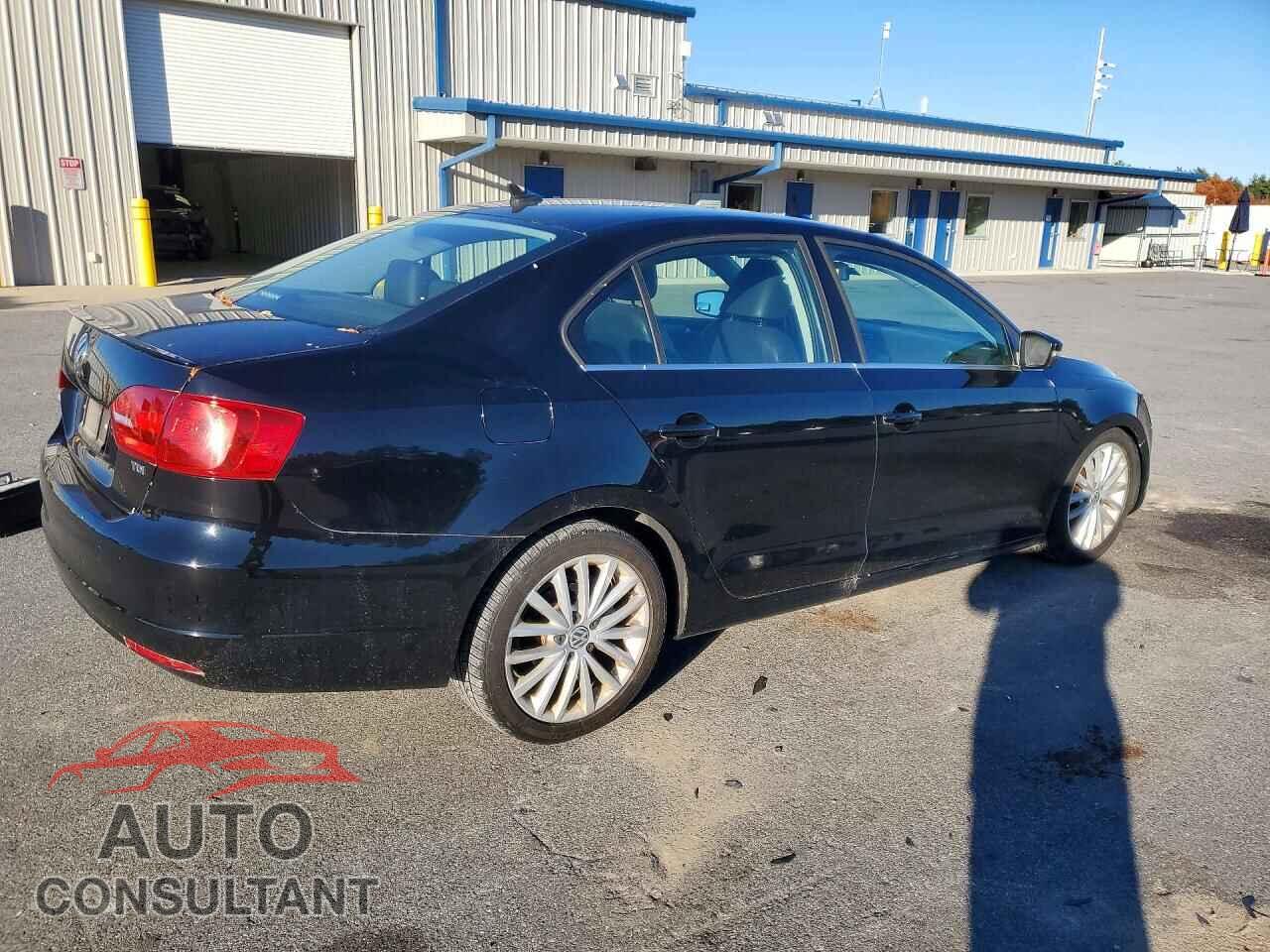 VOLKSWAGEN JETTA 2014 - 3VWLL7AJ8EM273869