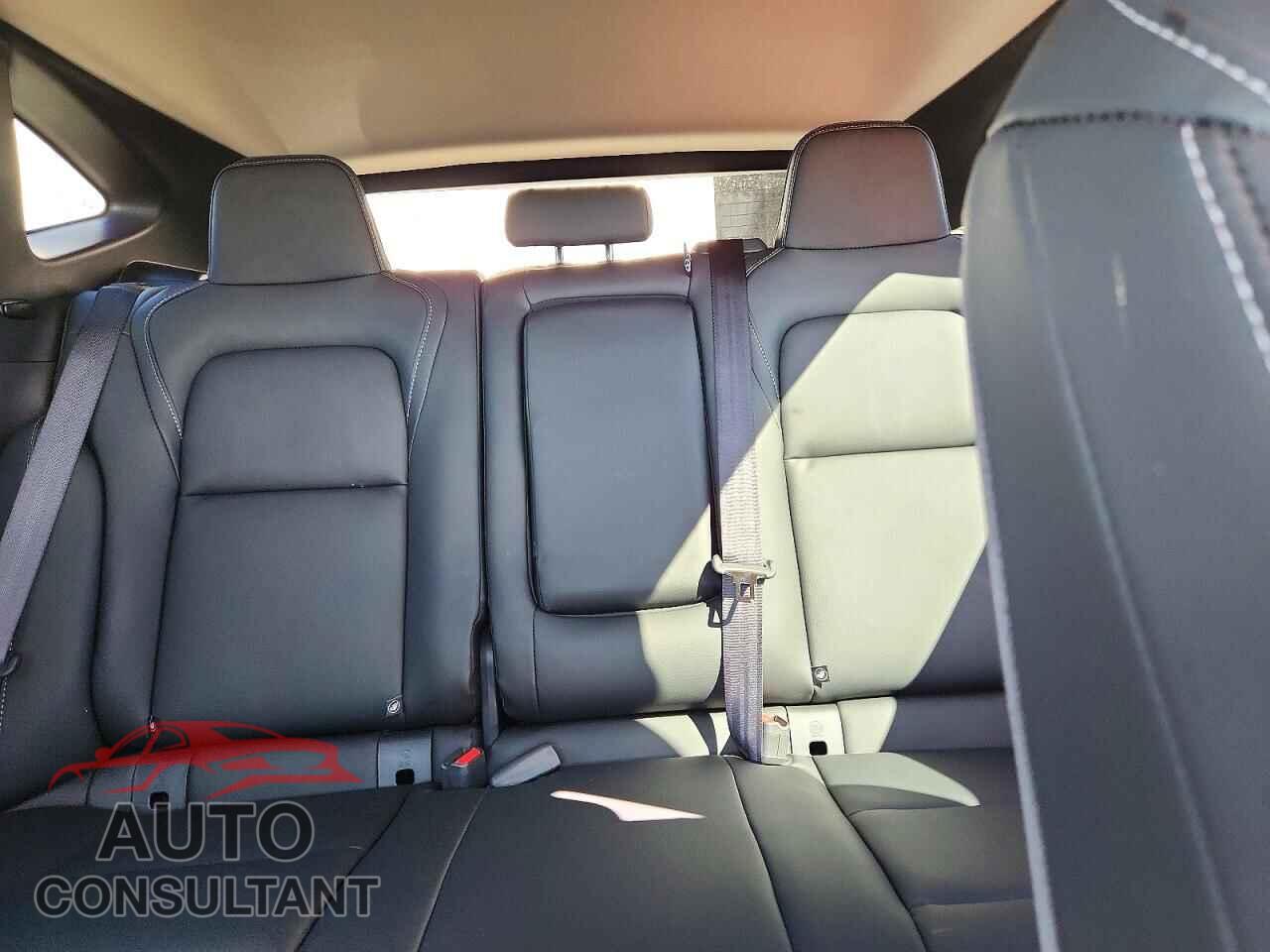 NISSAN MURANO 2027 - 5N1AZ3BS8VC104151